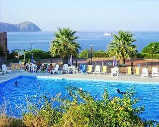 Hotel Baia Fenicia *